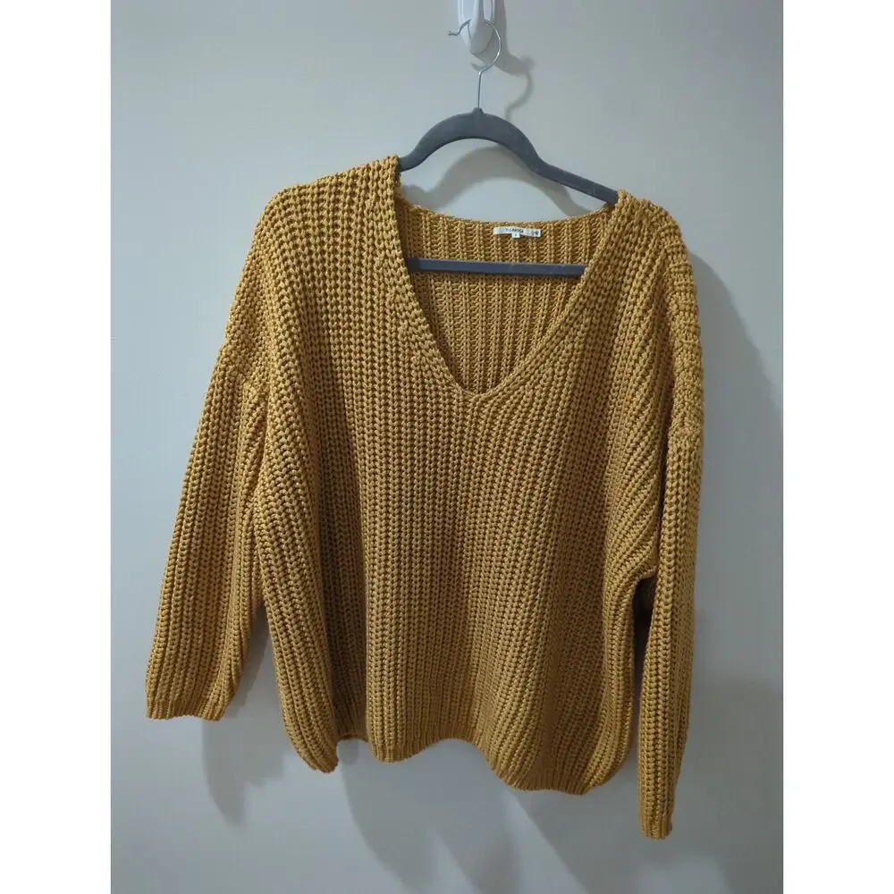 Tularosa Revolve Gold Chunky Oversized Sweater